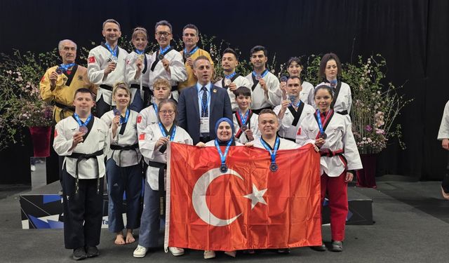 Avrupa Taekwondo Poomsae ve Para Poomsae Şampiyonası’nın sporcularımızdan 3’ü altın 14 madalya
