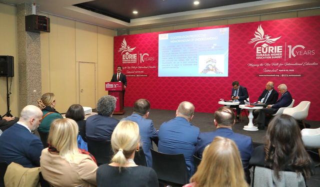Malezya-Türkiye Üniversiteler Arası Forumu düzenlendi