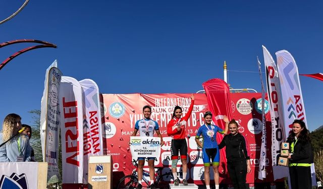 Milli sporcu Ekin Ereke, Dağ Bisikleti Yarışı’nda ikincilik elde etti