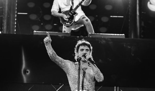 Queen'in gitaristi Brian May, Coachella’da performans sergiledi