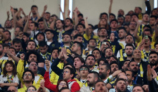Derbi kazanamayan Fenerbahçe ve Mourinho şampiyonluk yarışına havlu attı