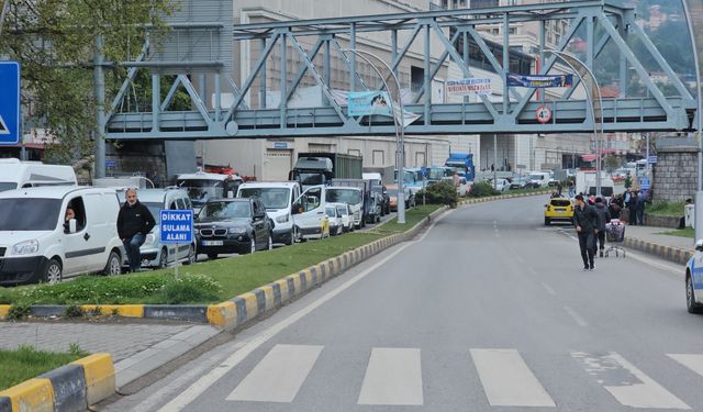 'Emeğin başkenti'nde '1 Mayıs trafiği' 5 kilometreyi buldu
