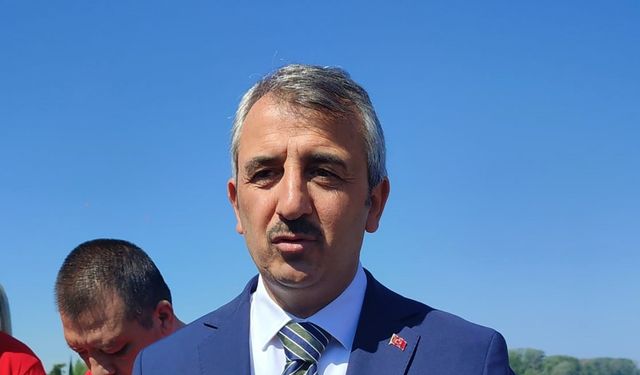Meriç'te buluşan engelliler ve aileleri, farkındalık için gökyüzüne balon bıraktı