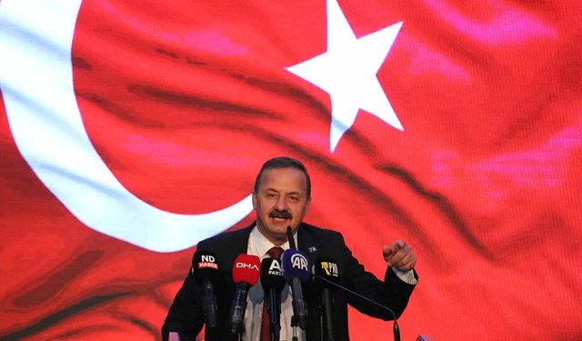 Ağıralioğlu: Anayasadan Önce İfade Özgürlüğü Gerekir
