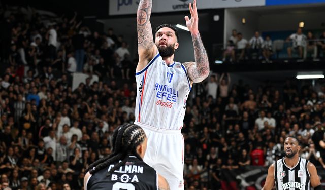 Beşiktaş - Anadolu Efes: 87-90