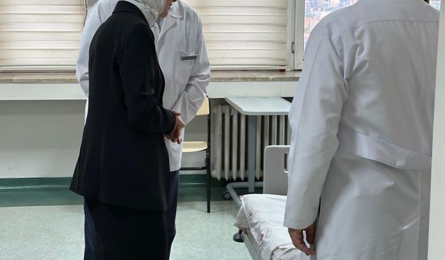 Bakan Göktaş, metan gazından zehirlenen askerleri ziyaret etti