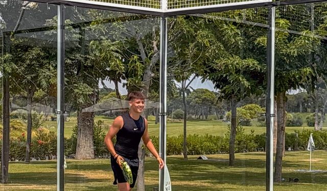 Arda Güler, tatilini Antalya'da geçiriyor