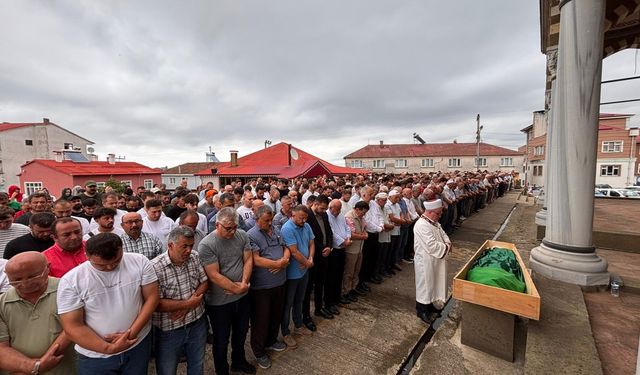 Boşanma aşamasındaki eşini öldüren şüpheli, daireye balkondan tırmanıp girmiş (3)