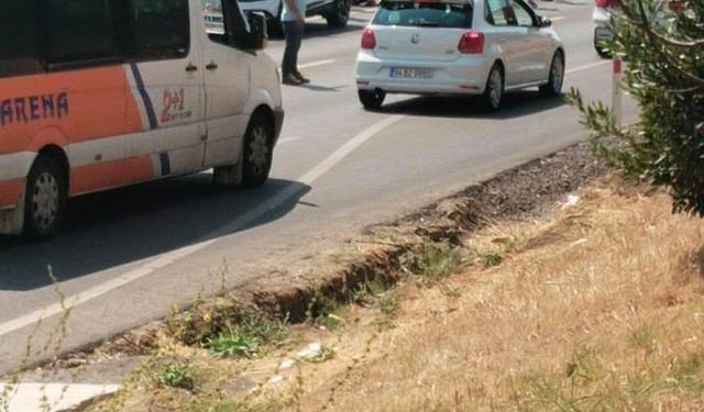 İstanbul- Silivri'de kullandığı motosikletle bariyerlere çarpan sürücü yaralandı