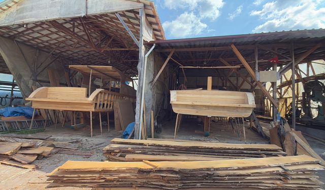 Osmanlı donanmasına gemi yapılan Kurucaşile'de, şimdi lüks yatlar üretiliyor