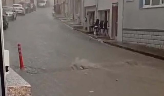 Çanakkale'de sağanak etkili oldu