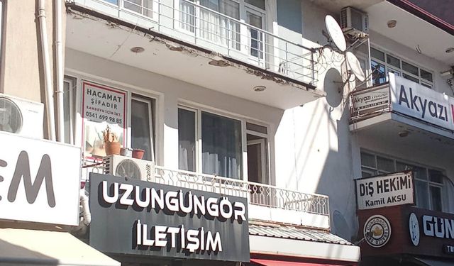 Duvarlarından sesler gelen bina tahliye edildi