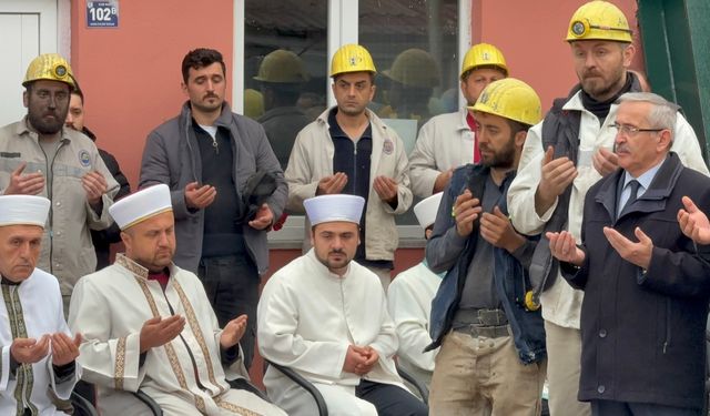 Maden faciasında ölen 43 işçi anıldı