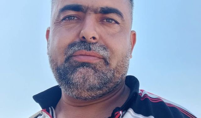 Minibüse çarpan motosikletin sürücüsü öldü; kaza kamerada