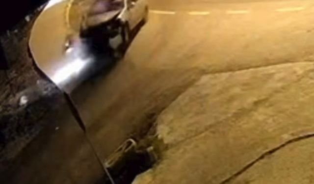 Otomobil, önündeki araca çarpıp takla attı; 1 yaralı