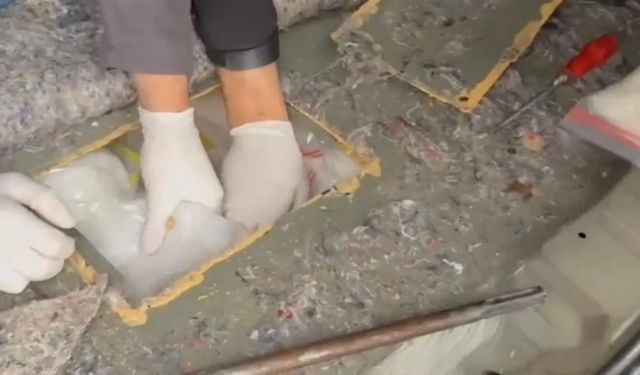 Otoyolda durdurulan otomobilde 100 kilo metamfetamin ele geçirildi; 1 gözaltı