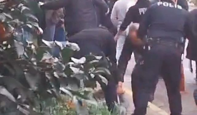 Aranan şüpheli, polise bıçakla direnince vurularak etkisiz hale getirildi (2)
