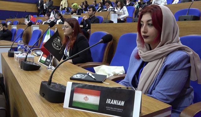 Atatürk Üniversitesi öğrencileri, BM Genel Kurulu'nun simülasyonunu yaptı