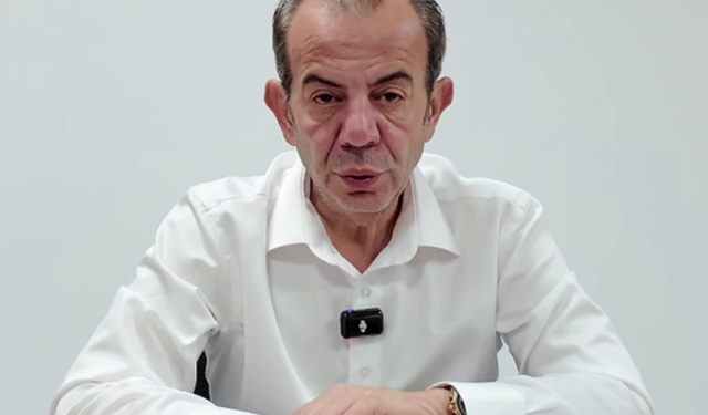 Bolu Belediyesi önündeki Türk bayrakları yarıya indirildi