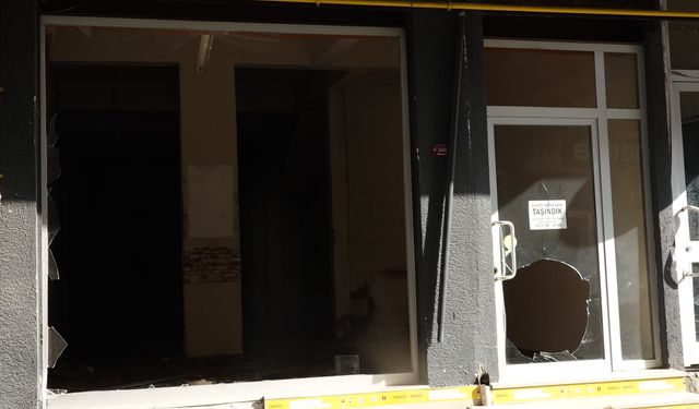 Boş dükkana dalan motosikletin sürücüsü öldü