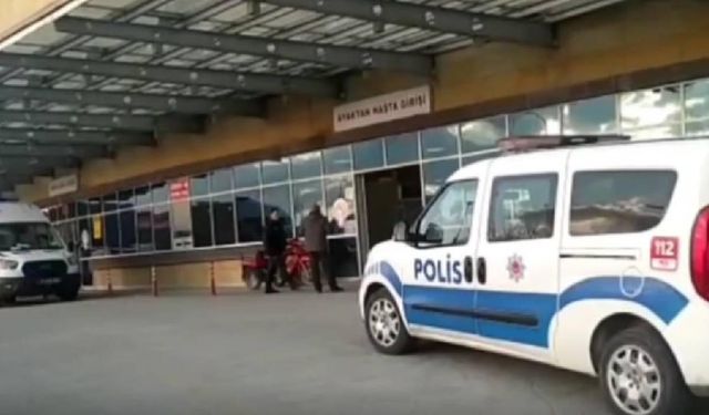 Çorum'da iki otomobil çarpıştı; 1 ölü, 4 yaralı