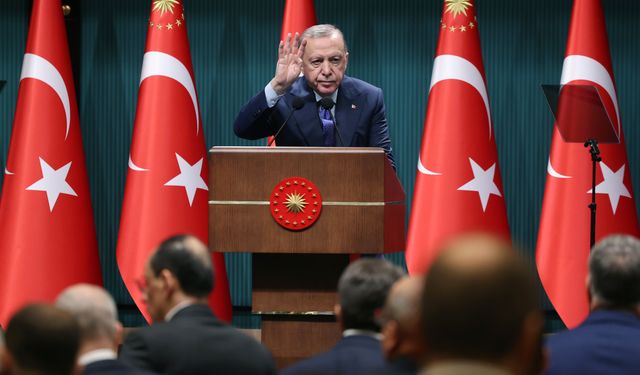 Cumhurbaşkanı Erdoğan: Uçağın neden düştüğünü şeffaf bir şekilde paylaşacağız / Ek fotoğraf