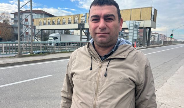 Evin içi göründüğü için yıkım kararı verilen üst geçit, 1 metre uzağa yeniden yapılıyor