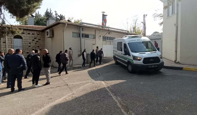 Kazada annesi ve yengesiyle birlikte ölen sürücü, umreden dönen eşini karşılamaya gidiyormuş