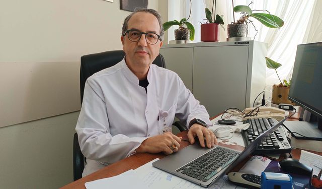 Prof. Dr. Şener'den 'süperenfeksiyon' uyarısı: Dikkat etmek lazım, ücretsiz aşınızı olun