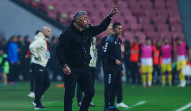 Reis: Zorlu Maçı Hak Ettik, Takımımla Gurur Duyuyorum