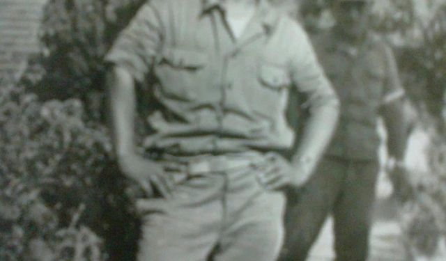 Mezar yeri bakmaya giderken otomobilleri dereye uçtu; dayı ve yeğen öldü