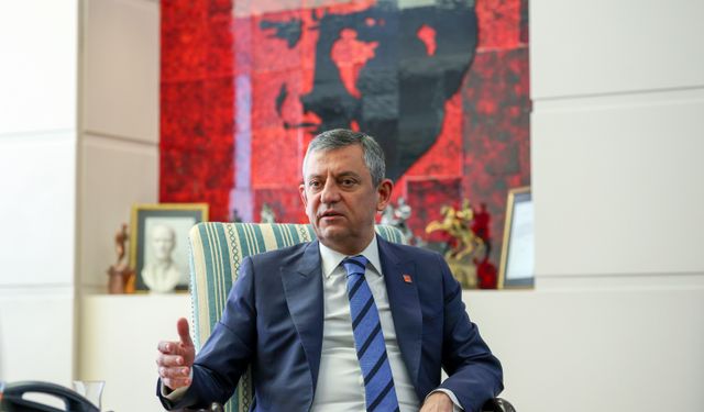 Özgür Özel, AP Raportörü Amor ile bir araya geldi