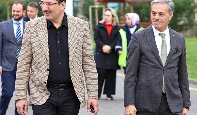 Sakarya’da Sokak Hayvanları Doğal Yaşam Kampüsü açıldı