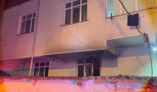 Tekirdağ'da evde çıkan yangında 1 kişi ağır yaralandı