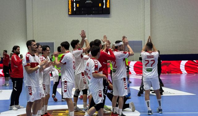 A Milli Erkek Hentbol Takımı, Bulgaristan'ı 38-29 mağlup etti