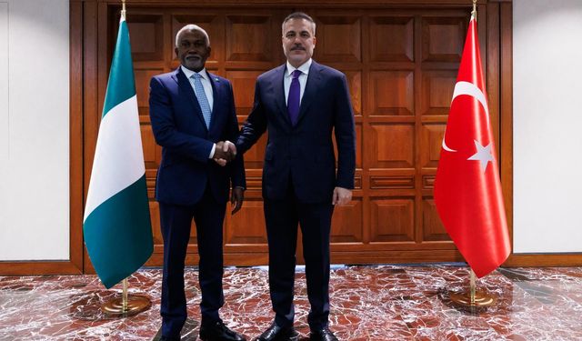 Bakan Fidan, Nijeryalı mevkidayı Tuggar ile görüştü