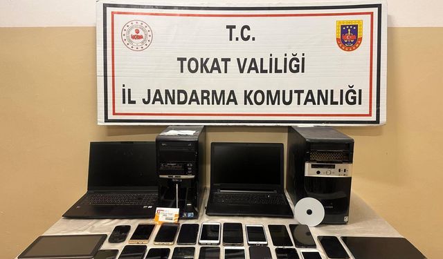 Banka hesabı kiralayıp dolandırıcılara gönderen kişilere operasyon: 16 gözaltı (2)