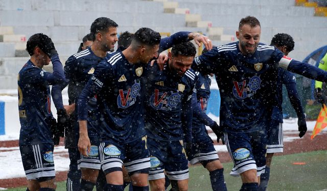 Erzurumspor FK - SMS Grup Sarıyerspor: 4-0