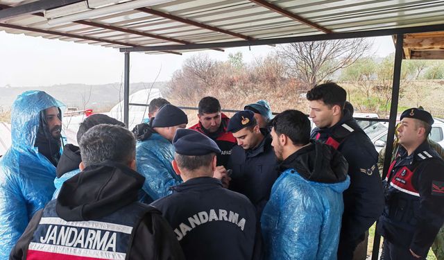 Kayıp kadın kadavra ve iz köpekleri ile aranıyor