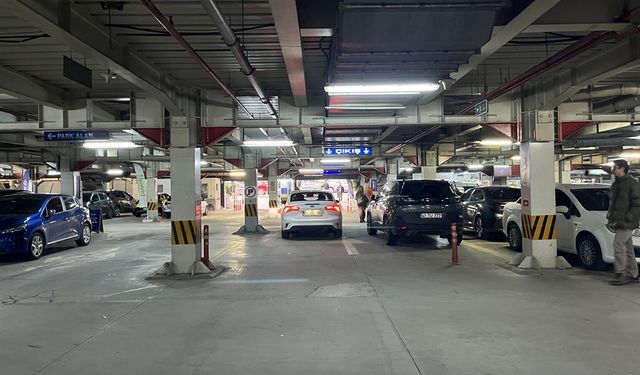 Şakalaşma kavgasında arkadaşını öldüren şüpheli; Yardım çağırıp kanamayı durdurmaya çalıştım