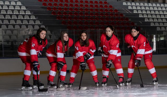 Türk buz hokeyinde Dünya Şampiyonası heyecanı başladı