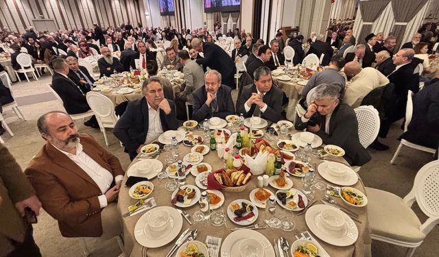 Bakan Ersoy: Vakıf iftar buluşmalarında, 3 milyon öğün iftar yemeği ikram edeceğiz