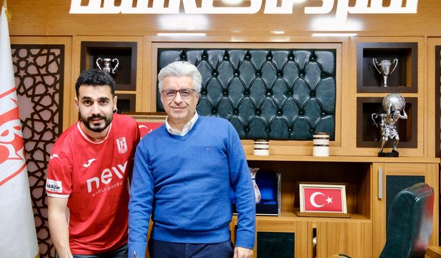 Balıkesirspor'da Serhat uzattı