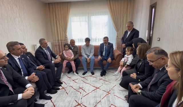 Cevdet Yılmaz: Deprem harcamalarına yaklaşık 90 milyar dolarlık bir kaynak ayırdık (2)