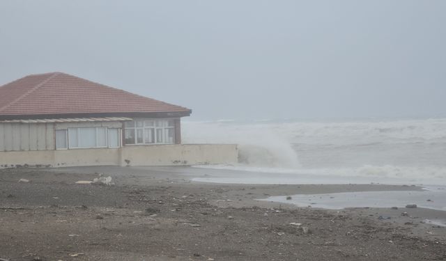 Doğu Akdeniz'i sağanak ve fırtına vurdu (5)