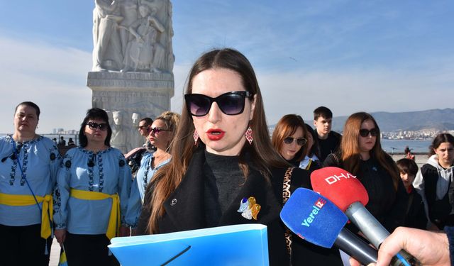 İzmir'de yaşayan Ukraynalılardan barış çağrısı