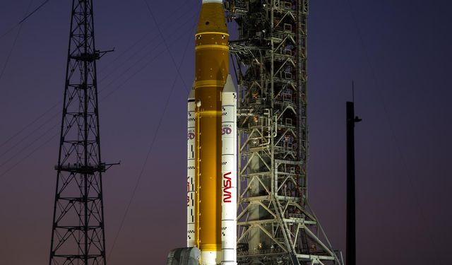 NASA: Artemis II'nin fırlatılması ertelendi