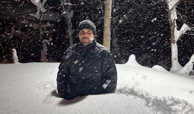 Ordu'da çocukların kar keyfi