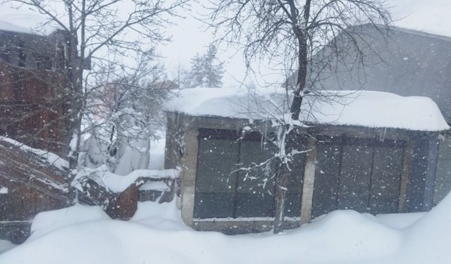 Ordu'nun Çambaşı Yaylası'nda kar kalınlığı 1,5 metreye ulaştı