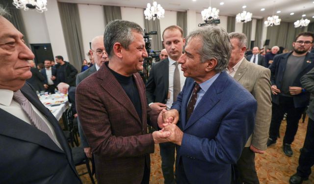 Özgür Özel: Biz Türkiye'yiz ve Türkiye'yi çok seviyoruz